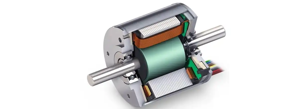 Каковы технические требования технологии штамповки в процессе изготовления моторных пластин?