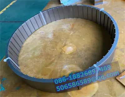 Analýza charakteristík a magnetických vlastností laminovaných materiálov pre motory motorov